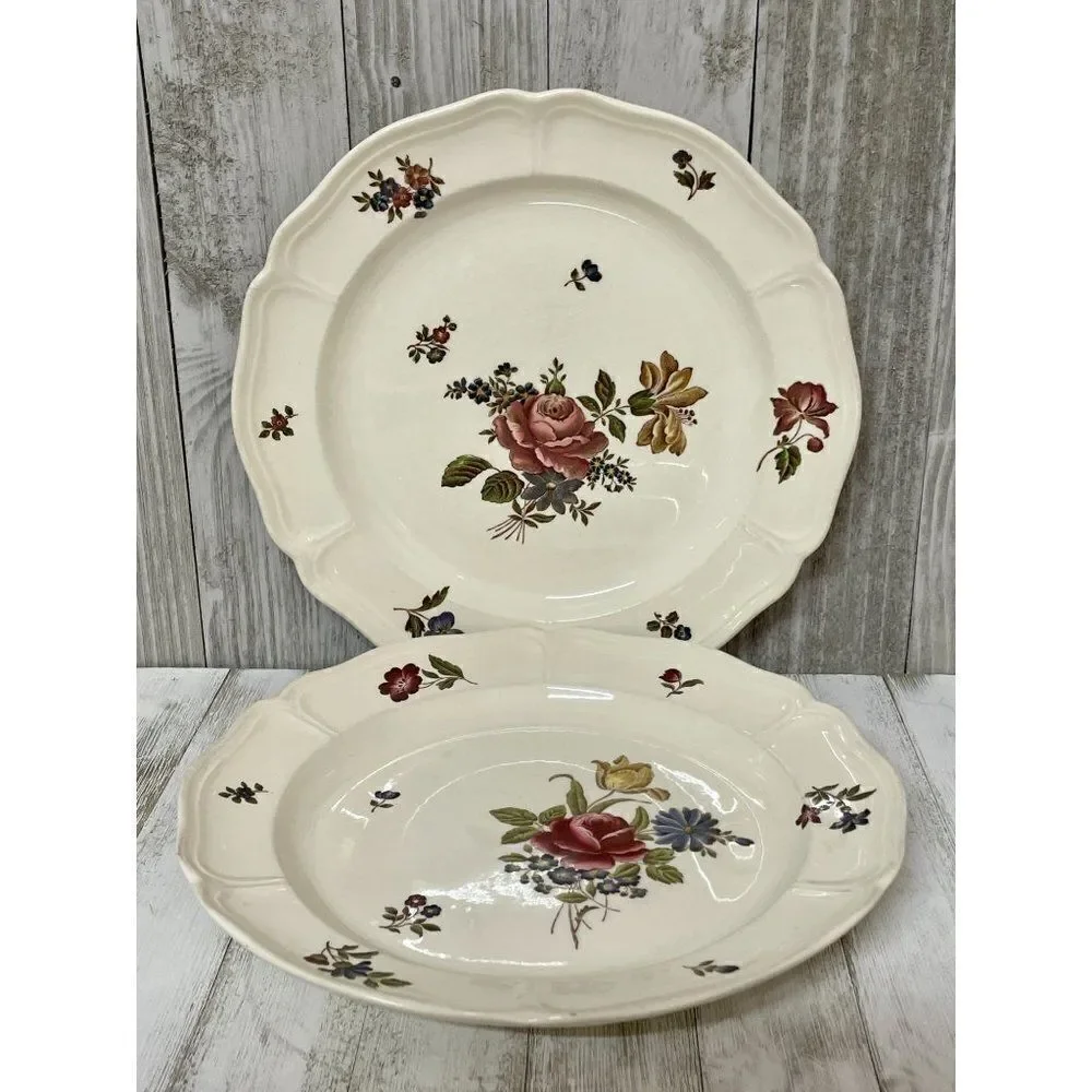 Vintage QUEENS SPRAYS Wedgewood of Etruria & Barlaston Plates Set of 2